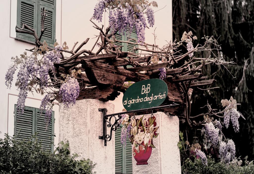 Al Giardino Degli Artisti Bed & Breakfast Cairo Montenotte Bagian luar foto