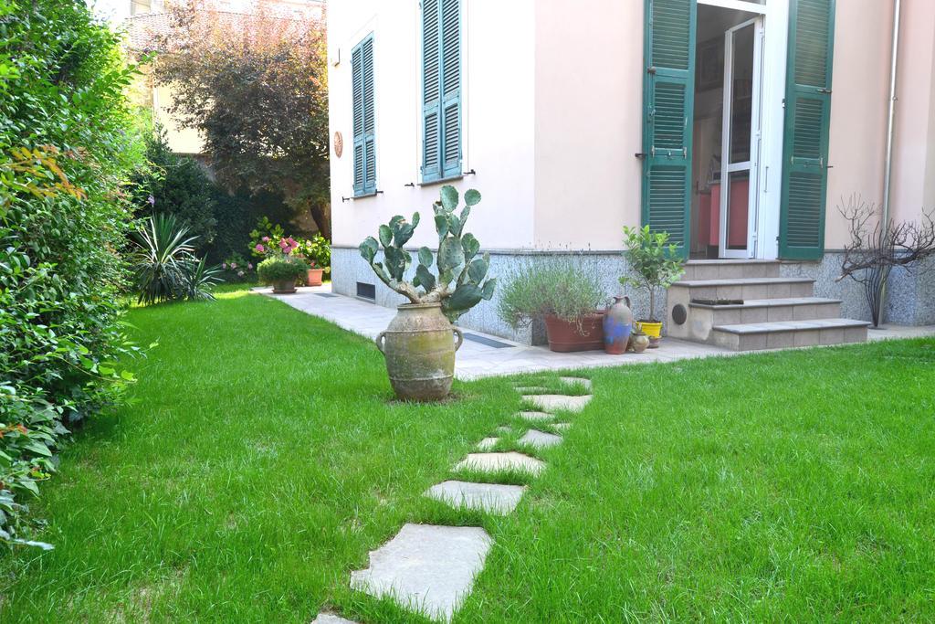 Al Giardino Degli Artisti Bed & Breakfast Cairo Montenotte Bagian luar foto